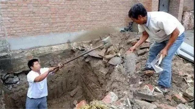 农村盖房没有下水道怎么解决排水,农村修房子怎么解决粪池问题