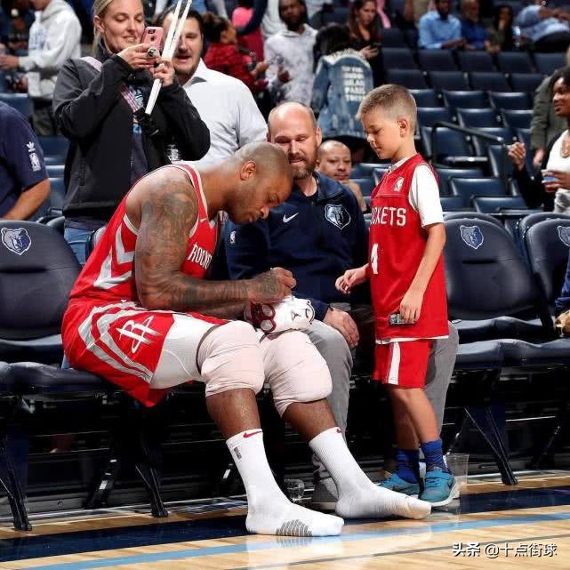 nba球星送球鞋需要给钱吗,nba球星送球鞋最新