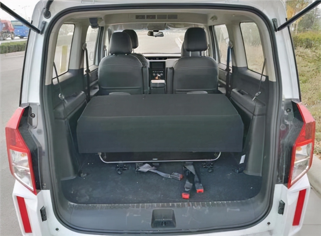 五菱面包车新款优缺点,五菱面包车哪款动力最强