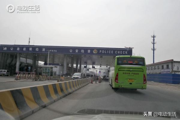 车续航实际测试,44路车真实故事视频