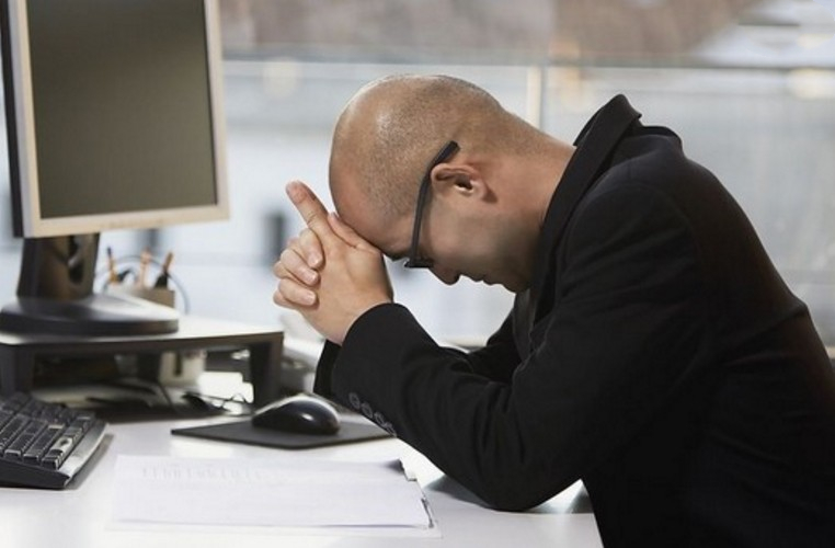 员工下班后在家猝死公司赔偿标准,员工下班在家猝死有什么赔付标准