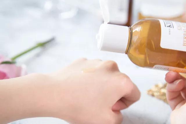 科颜氏金盏花爽肤水有几个版本,科颜氏金盏花爽肤水500ml最低价