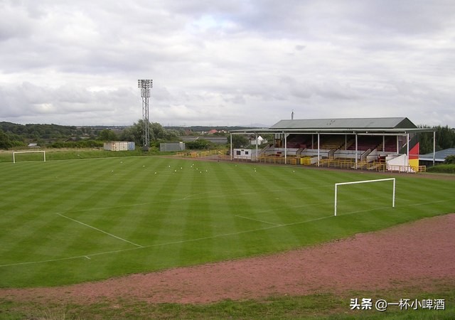 欧洲小国联赛球场,欧洲小国足球有13个联赛