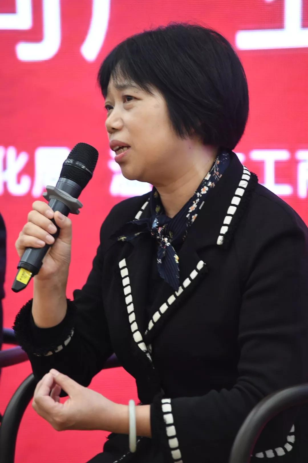 娓╁窞鏈嶈鍙戝睍鍒嗘瀽,娓╁窞鏈嶈鍙戝睍瓒嬪娍