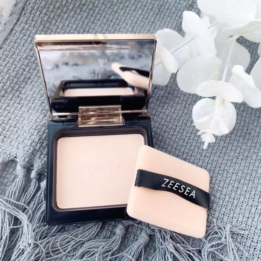 pony粉饼推荐,ponyenergy佩琪妮柔焦凝光粉饼