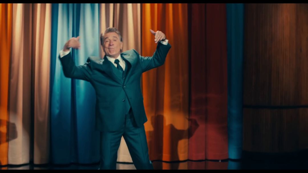 小丑口碑大爆豆瓣评分9,dc新片小丑首曝预告风格黑暗