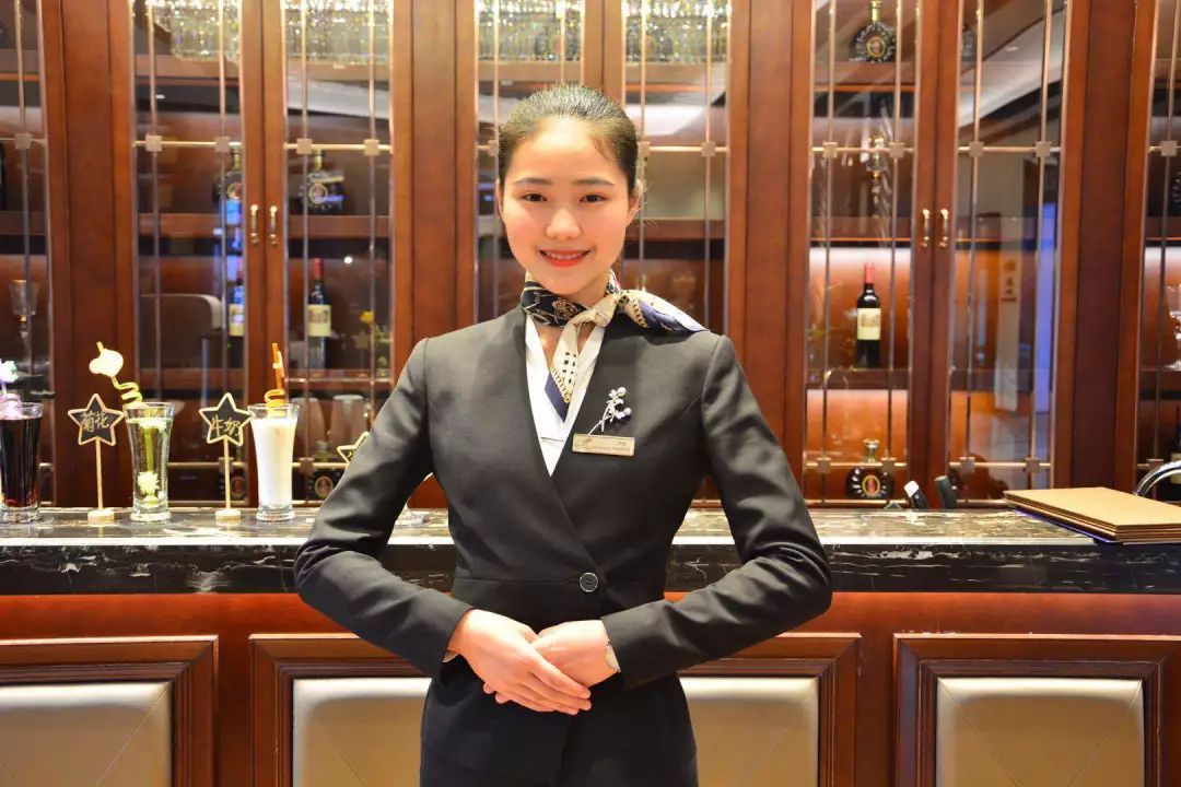 芳菲四月美如画,芳菲四月的季节