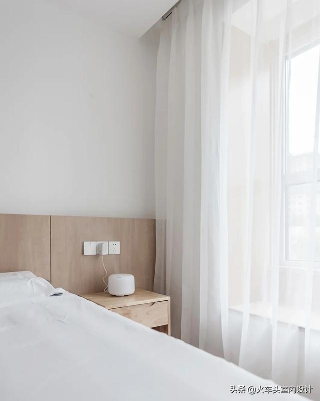 原木风吊顶效果图客厅简约,简约原木风