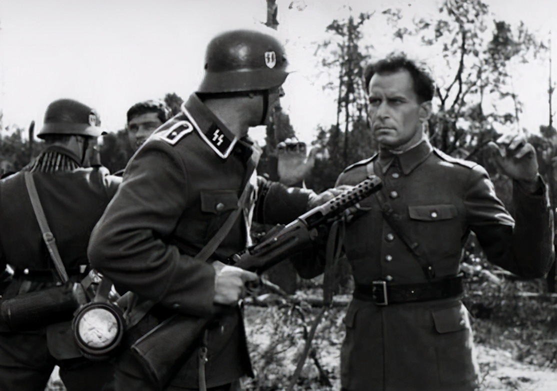 二战波兰被灭但为何还能重建,二战波兰为什么被德军打灭