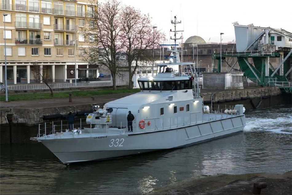 巴黎与华盛顿展开了争夺乌克兰史上最大*器武**交易，俄国说法国包赢