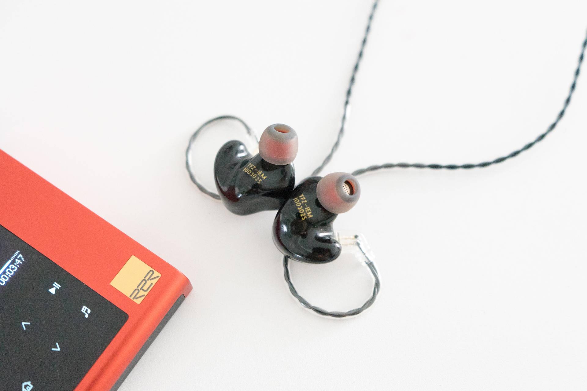 TFZ秘密花园高清耳机，高清温润又耐听，带你畅享高品质音乐