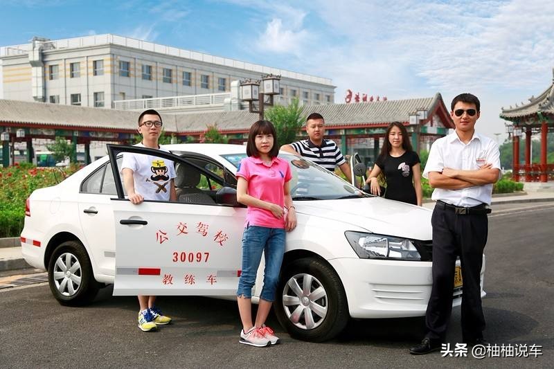 从报名学驾照到拿到驾照证需要多久？大部分人不会低于42天