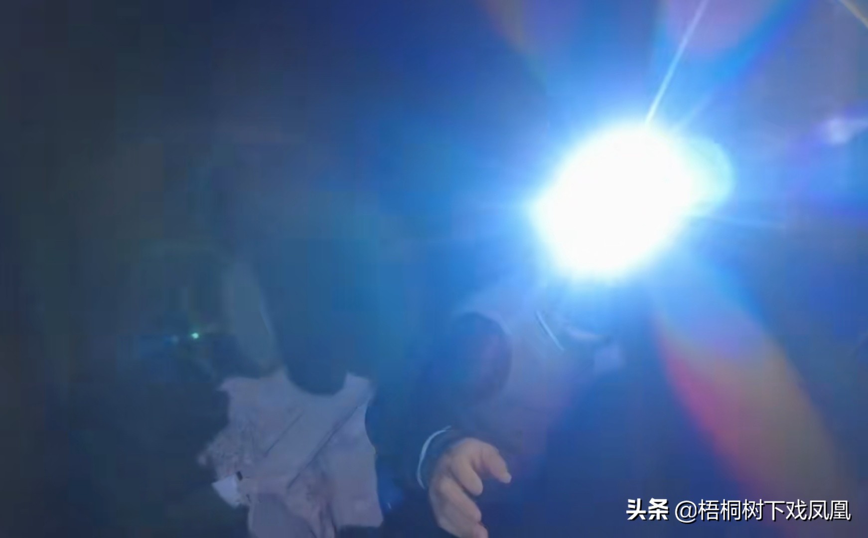 邀请去山东盗墓，“保底赚10万”，一网友动心了，见面后不敢干了