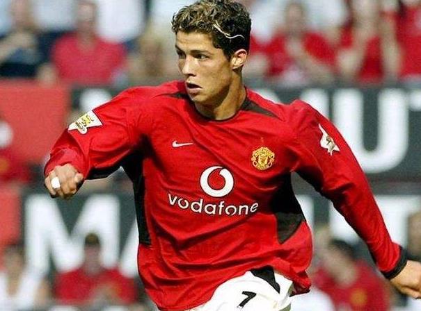 c罗为范尼出头2006,c罗范尼打架事件