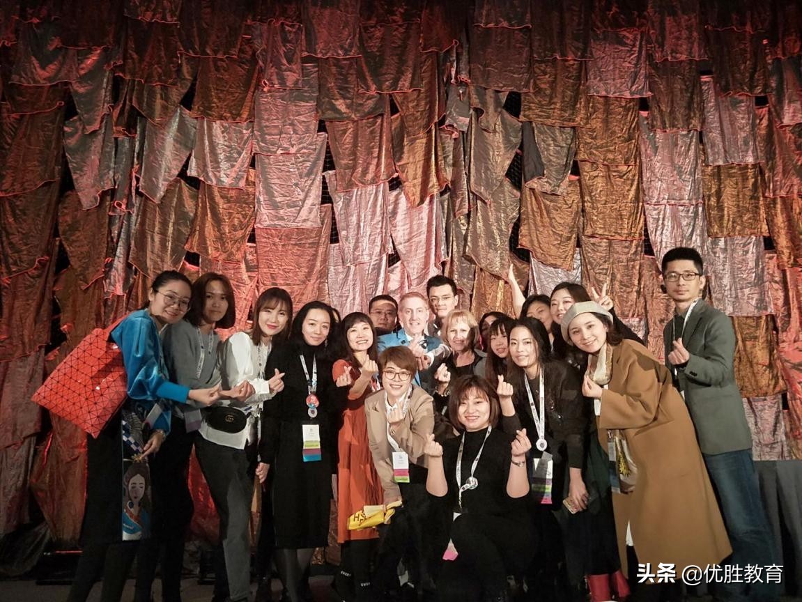 一篇来自美国的报道：全世界都看到了我们中国的优胜派美术教育