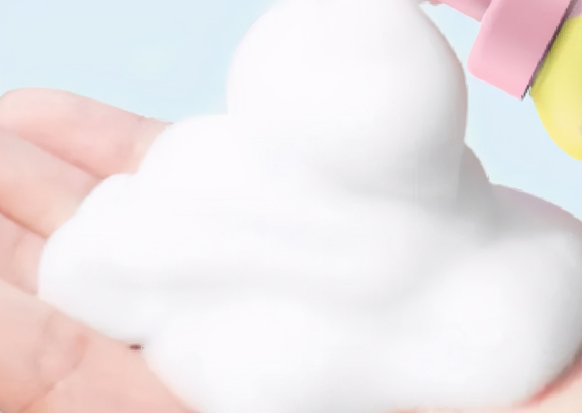 油头好用的洗发水真实测评,屈臣氏适合大油头的洗发水