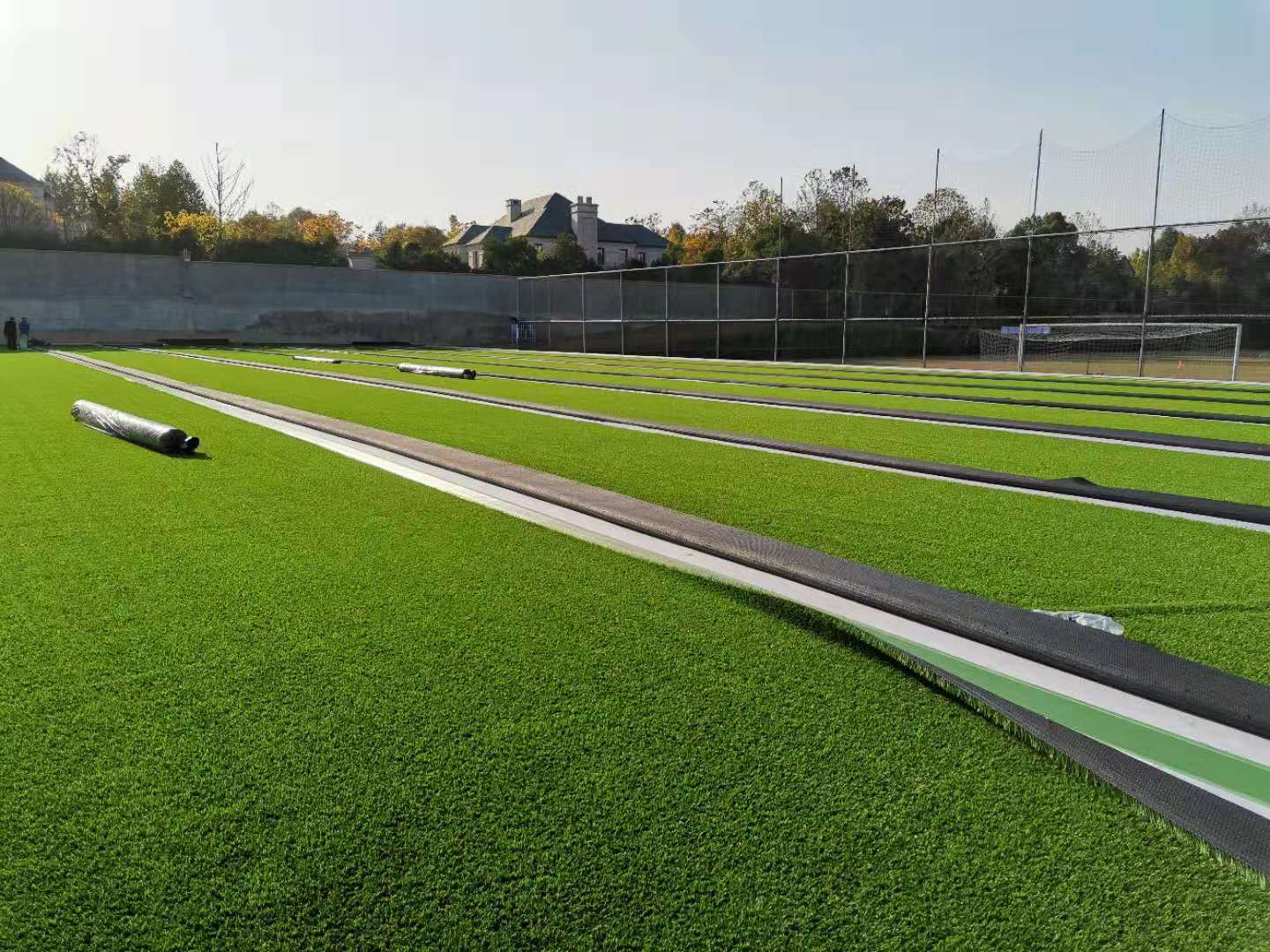 五个月,从荒地到FIFA认证|绿城基地喜提一片新“人草”