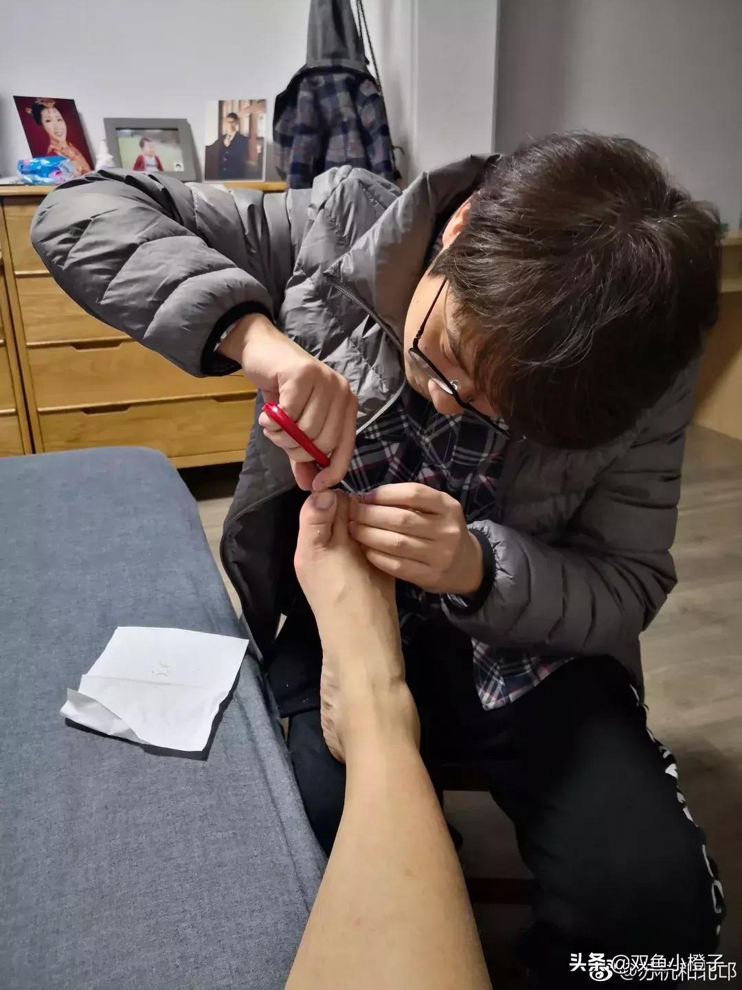 我的钢铁直男成功击退了绿茶biao！！聊天截图过于舒适