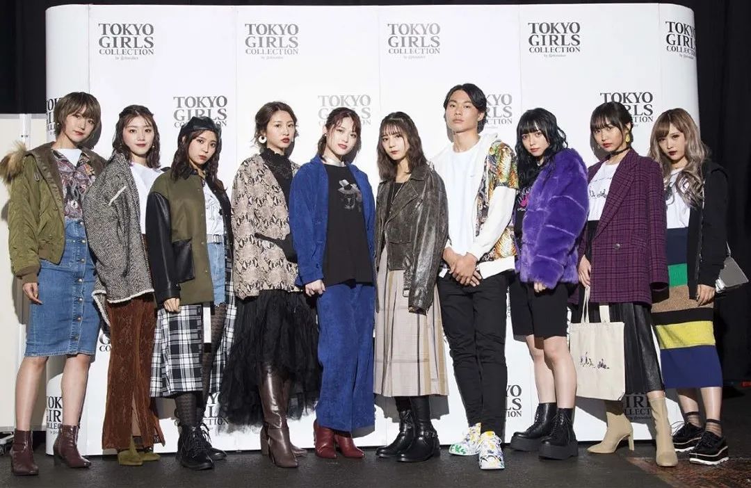 180长腿t台模特,日本t台秀女模特