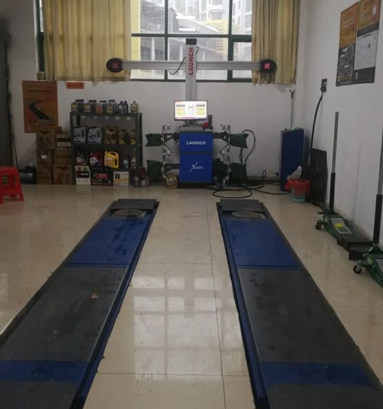 汽车四轮定位仪的配件有哪些,科恩达四轮定位仪是不是杂牌