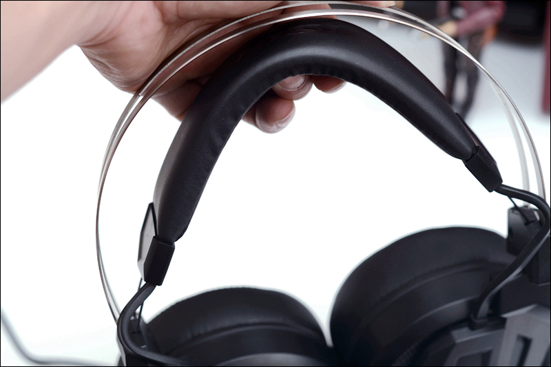 apex微星4070,apex英雄吃鸡游戏视频