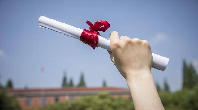 公务员考mpa好还是mba好,为什么越来越多的公务员报考mpa