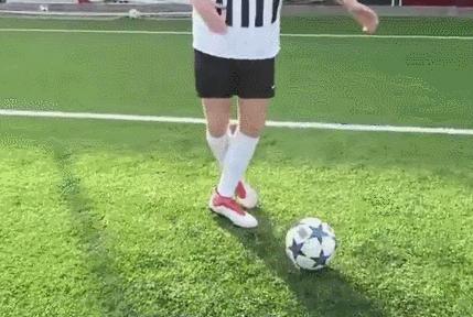 论骚只服最后这招,学会了就是球场最靓的仔