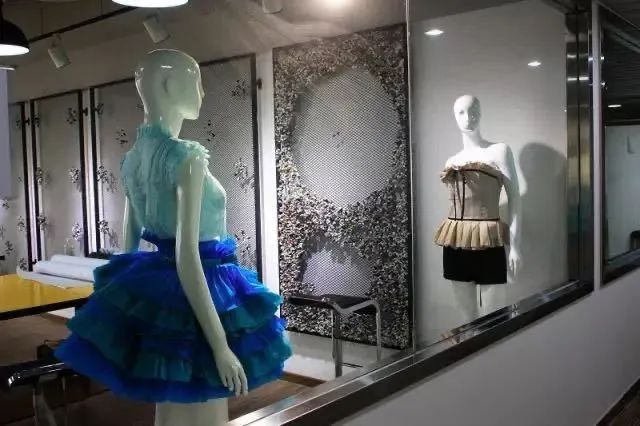 lv卡地亚奢侈品牌,lv卡地亚