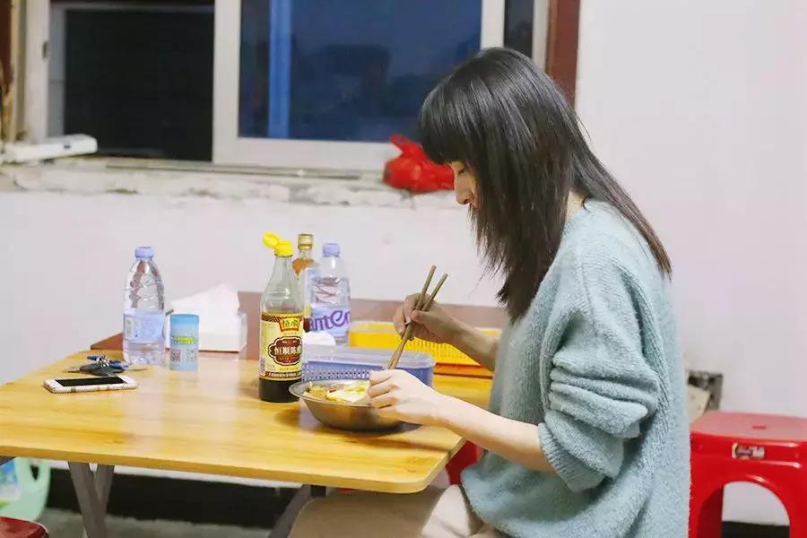 藏在居民楼里的餐厅,隐藏的深夜食堂