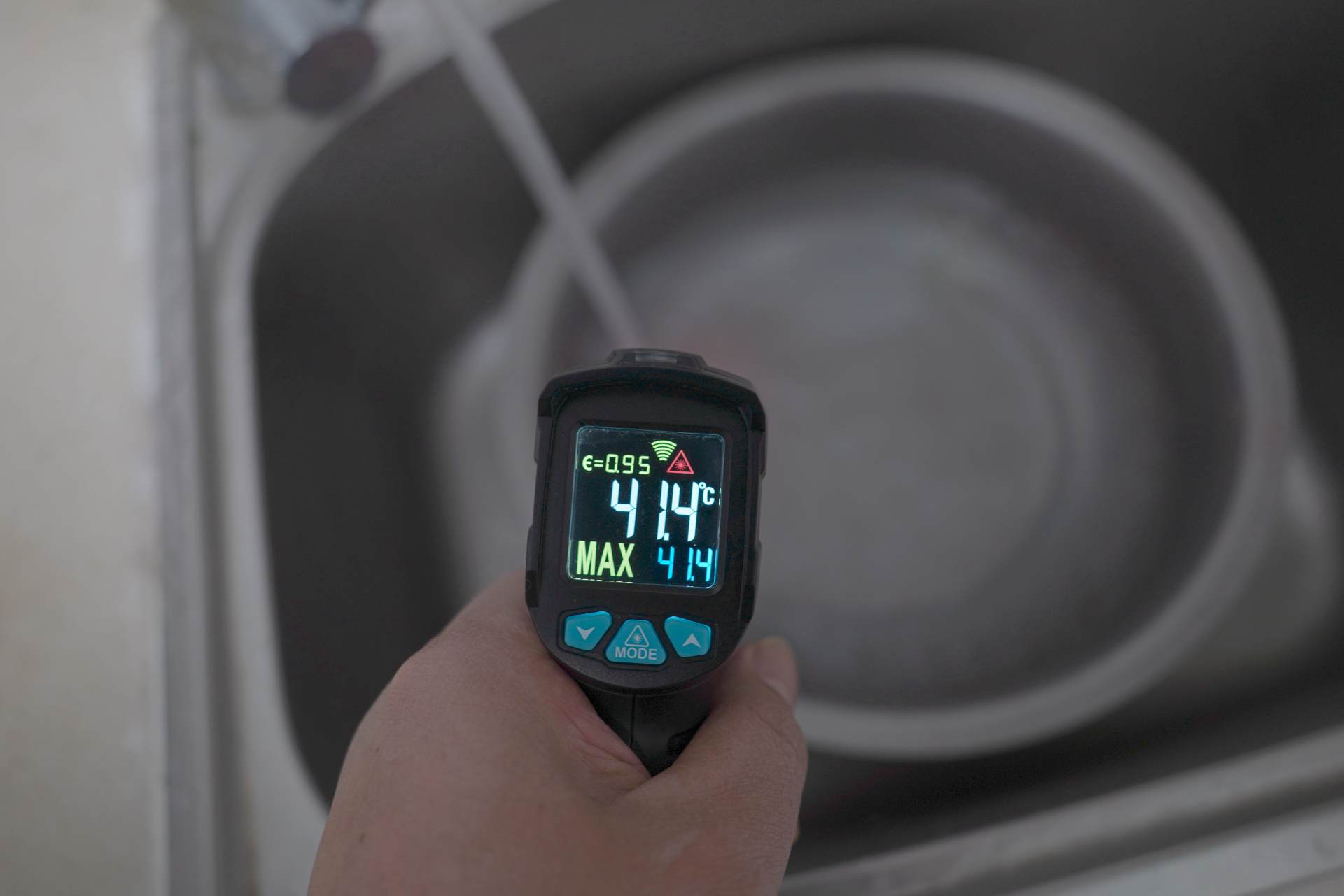 能率热水器如何改零冷水,老式能率热水器维修