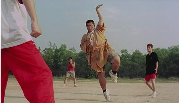 谢贤客串少林足球,少林足球谢贤的幕后故事