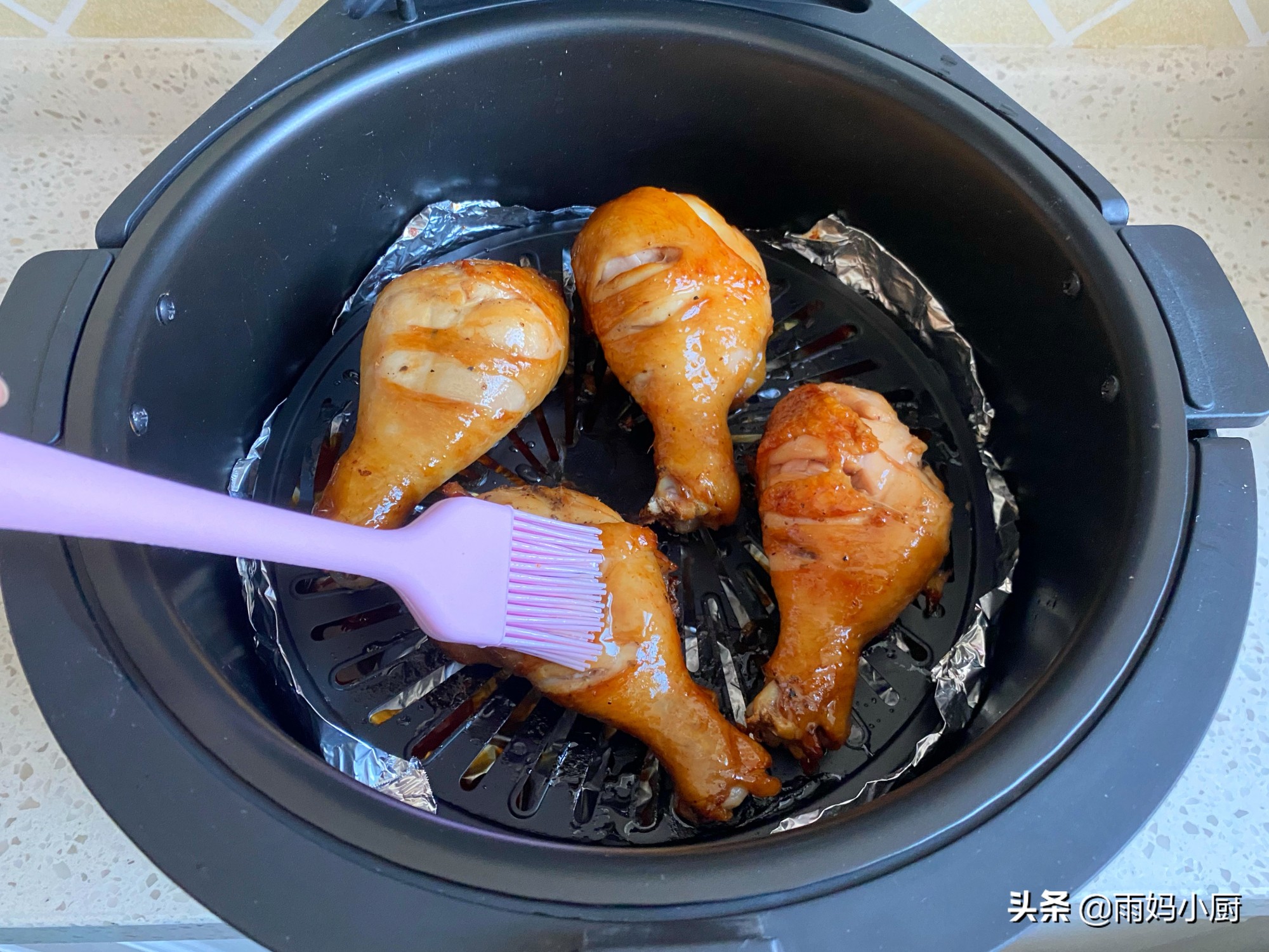 自己在家做烤鸡腿简单做法,在家烤鸡腿肉做法