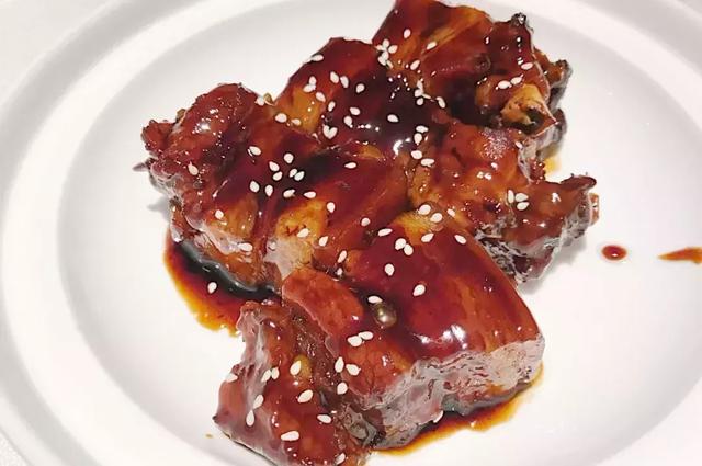 无锡地道浓油赤酱红烧肉,浓油赤酱上海菜的灵魂