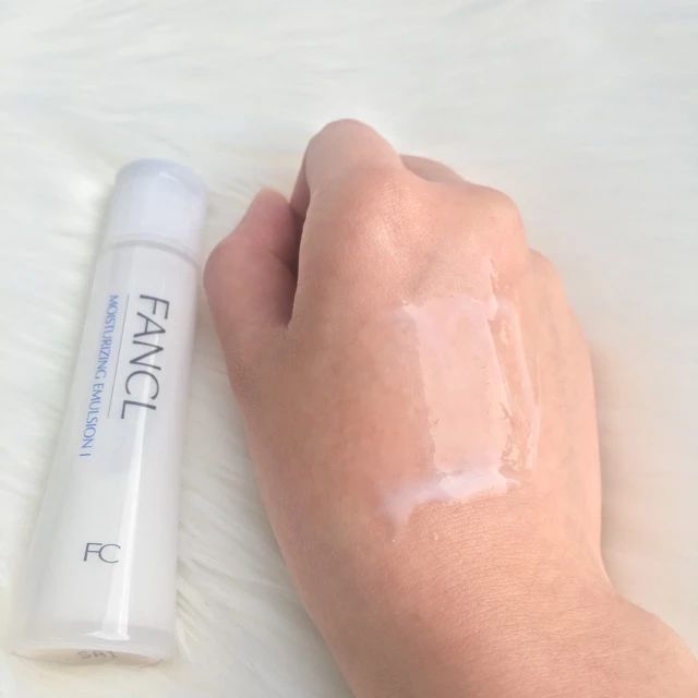 混油皮30以上秋冬抗老面霜,适合秋冬混油皮的水乳或是面霜