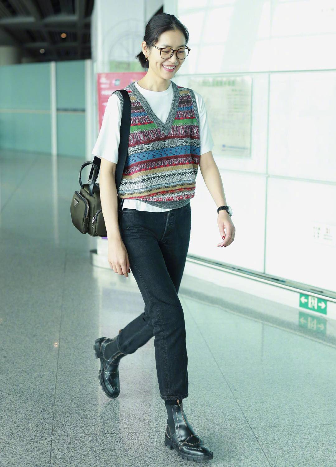 刘雯同款松糕厚底鞋,厚底松糕鞋刘雯同款