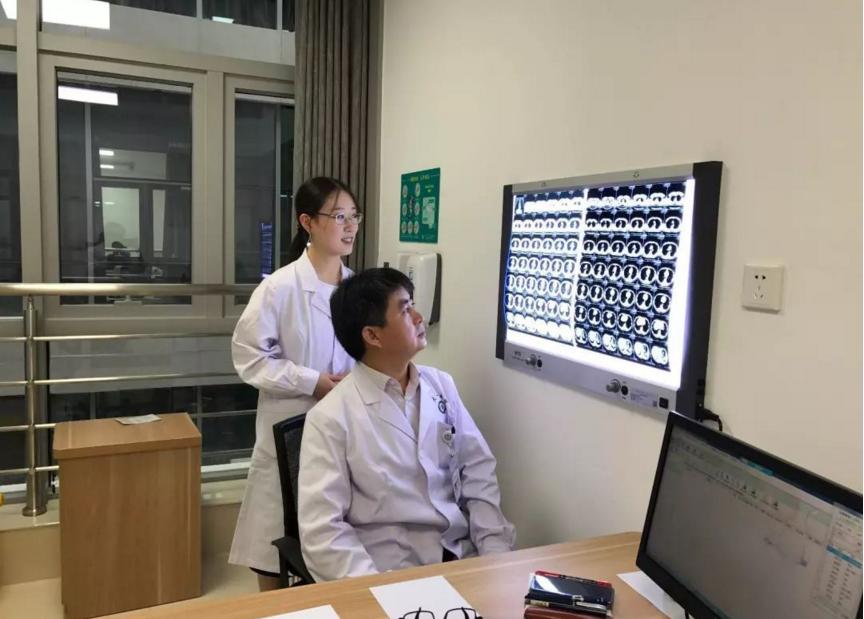 2022临床医学专业就业前景怎么样,临床医学哪个专业前景最好