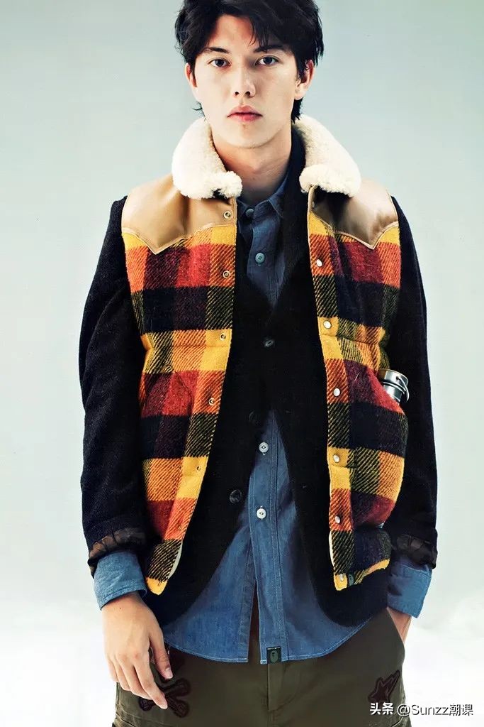 一款非常受欢迎的羽绒马甲,羽绒马甲必备款