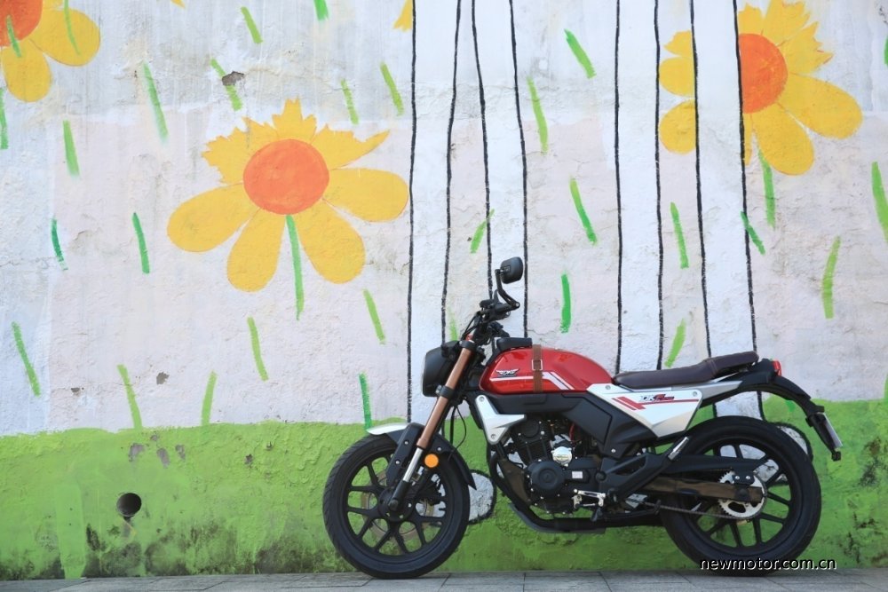 力帆dk150试驾视频,力帆dk150有哪些颜色