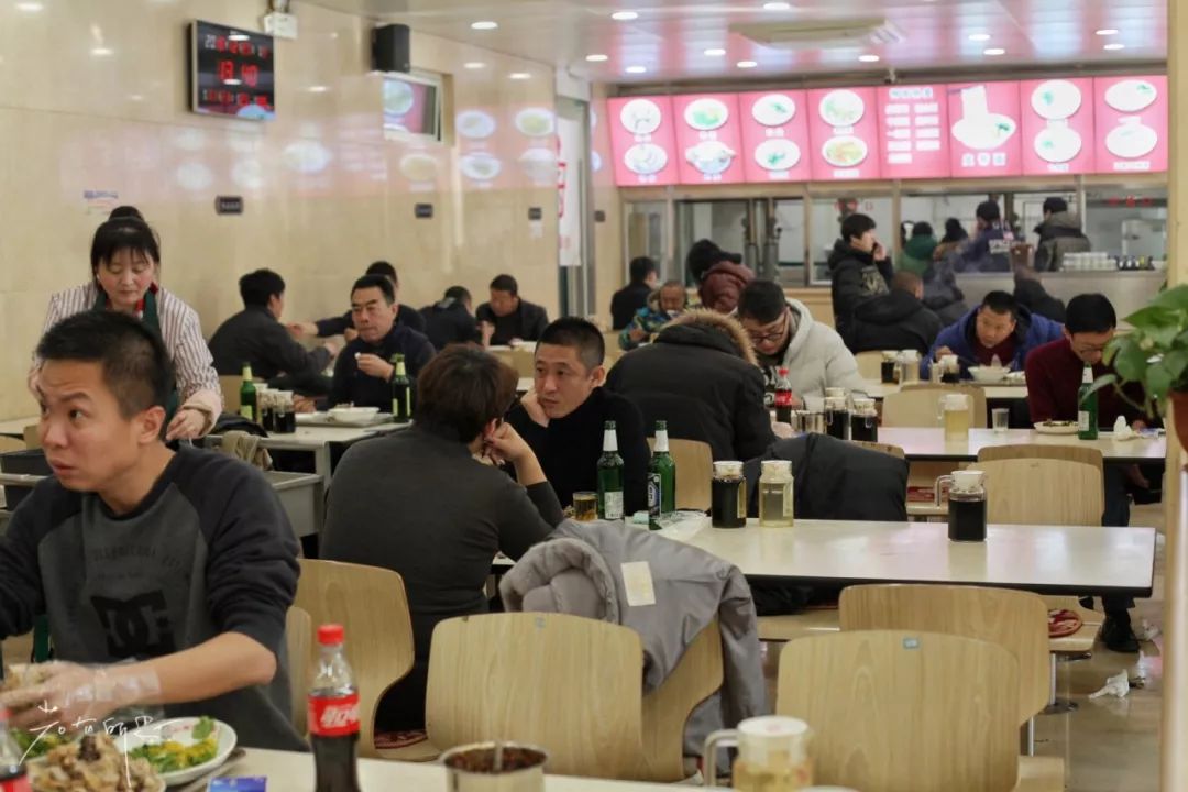 机票不到800元，第2次东北沈阳之旅，1个鸡架配老雪！