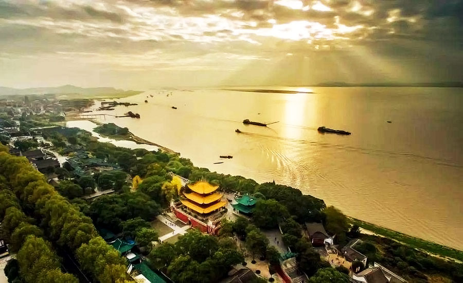 苏轼蕴含人生哲理的词,苏轼最具有哲理的一首词