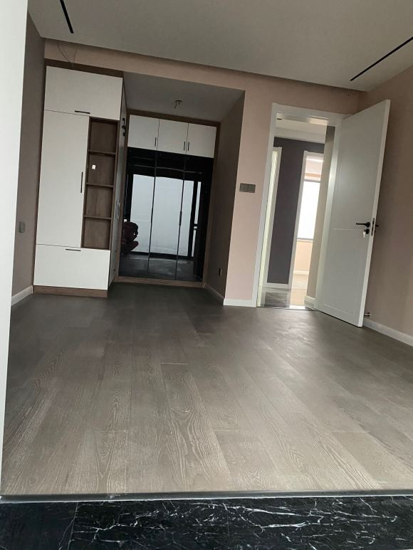 实木多层柜子多少钱一平方合适,历时三个月终于硬装全部完成