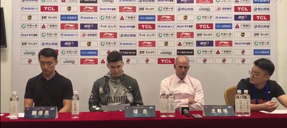 广东新疆加时孟铎绝杀全场回放,cba广东孟铎绝杀