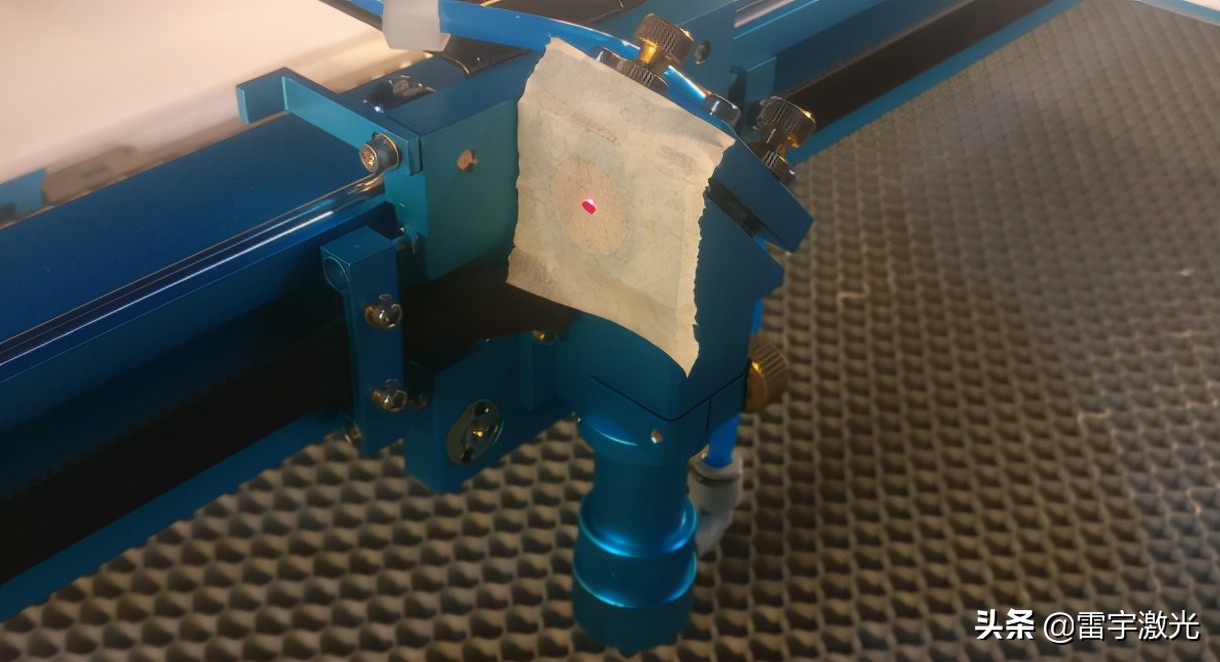 激光打标机没有红光,红光定位激光切割机