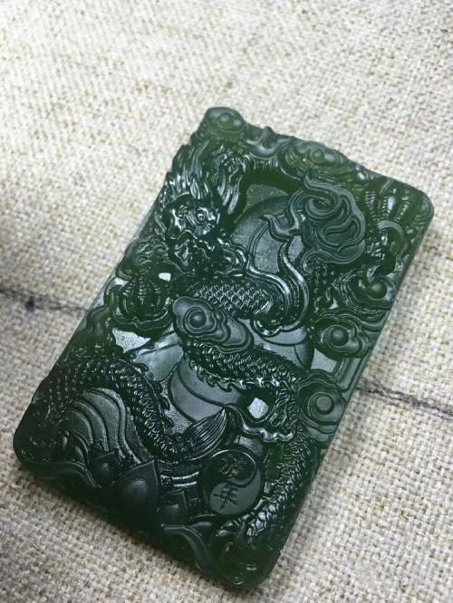 这种玉的出现，满足了各方面的需求