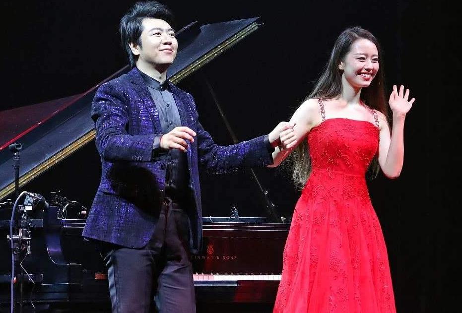 郎朗施坦威代言人,海普诺凯和郎朗一起拍广告的是谁