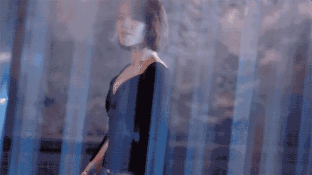 脖子短怎么搭配衣服,脖子短怎么穿衣才好看