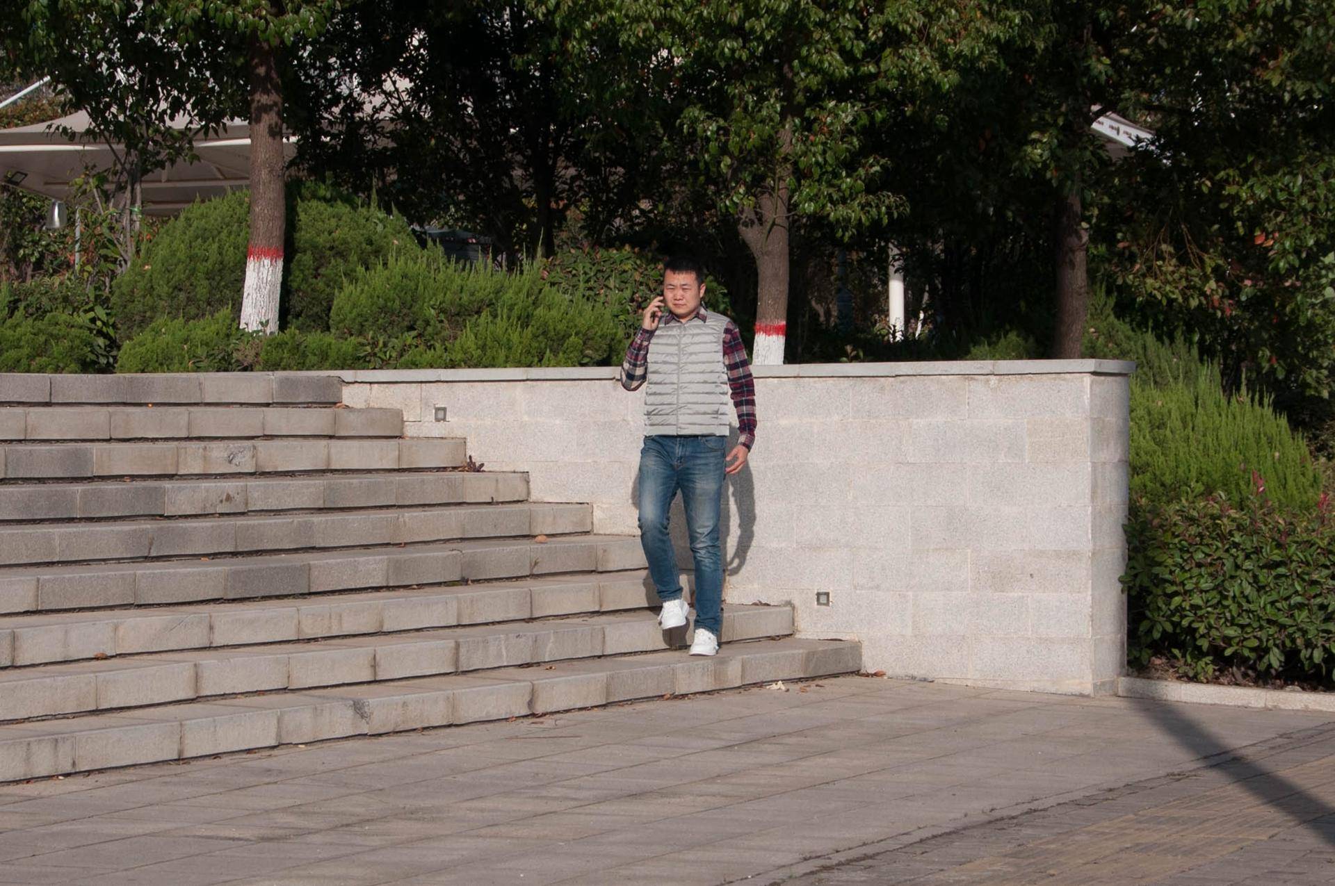 超保暖羽绒棉马甲红色,品牌加厚羽绒马甲含绒量90以上