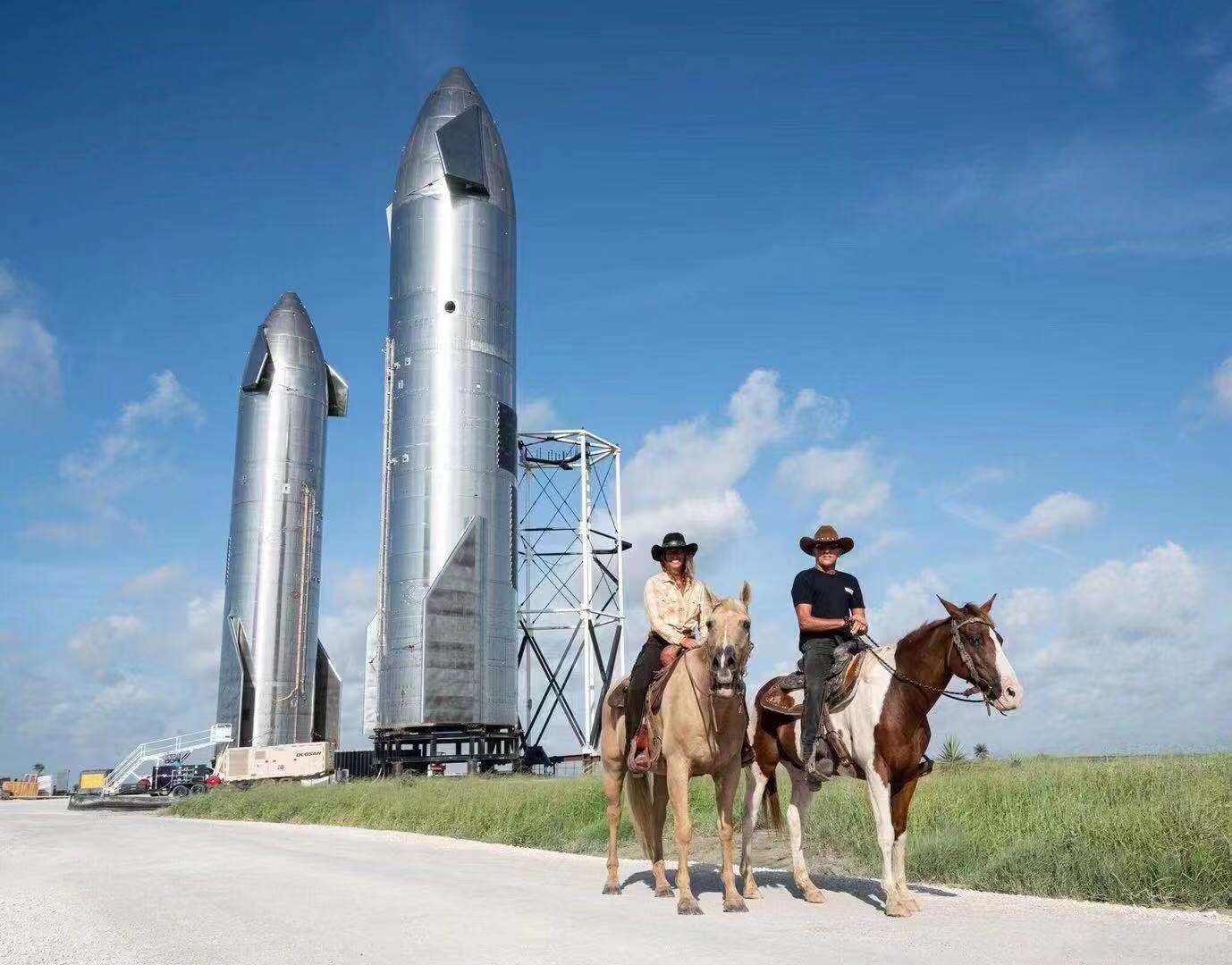 马斯克航天飞机和中国对比,中国航天技术与马斯克技术相比