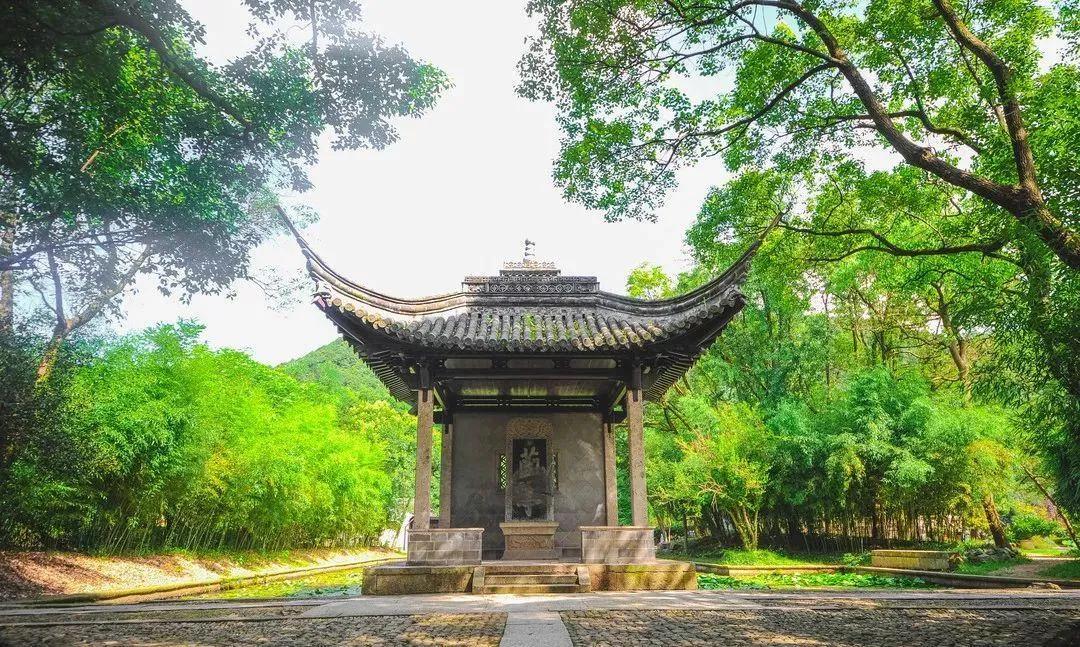 江心屿里面有哪些历史悠久的东西,江心屿景区是哪一代人的回忆