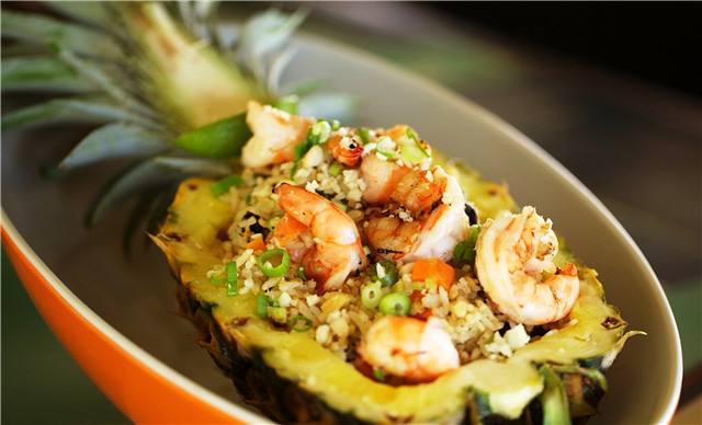 在泰国留学实习工作怎么找,在泰国留学可以兼职打工吗